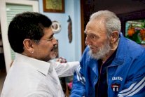 مارادونا يصل إلى كوبا للمشاركة في تأبين كاسترو