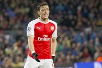 الضرائب الإسبانية تُطالب أوزيل بدفع تعويضات مالية