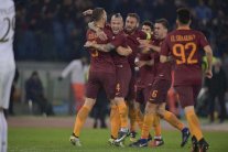 روما يحسم مواجهته مع ميلان وينفرد بالمركز الثاني