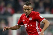 بايرن ميونيخ يمدد عقد البرازيلي رافينيا عاما اضافيا