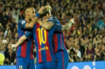 برشلونة يتأهل متصدراً في دوري الأبطال للعام العاشر توالياً