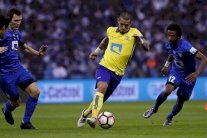 قمة الرياض تنتهي بتعادل الهلال والنصر