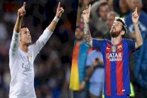 ميسي يفوز داخل المستطيل الأخضر بينما يفوز رونالدو في المكاتب