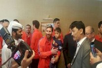 الطفل الأفغاني صاحب القميص البلاستيكي يلتقي ميسي أخيراً