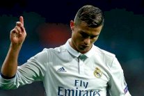 زيدان: قضية الضرائب قد تؤثر على رونالدو .. وخاميس لن يرحل