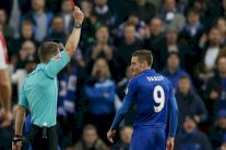 إيقاف فاردي 3 مباريات لنيله بطاقة حمراء أمام ستوك سيتي