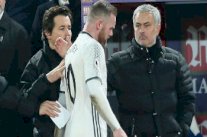 مانشستر يونايتد سعى لبيع روني لنابولي في الصيف الماضي