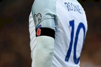 الاتحاد الدولي يغرم إنكلترا بسبب شعار زهرة الخشخاش