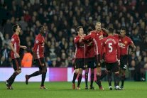 تشلسي يواصل بدايته المثلى وليستر يتفادى خسارة تاسعة