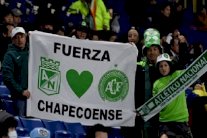 أمير قطر السابق يسعى لانتشال شابيكوينسي من محنته