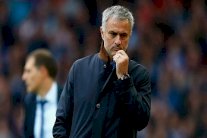 مورينيو مستعد لتمديد عقده مع مانشستر يونايتد