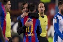 كيكي فلوريس يعتذر لجماهير إسبانيول بعد 