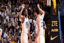 غولدن ستايت يحقق فوزه الثامن والعشرين