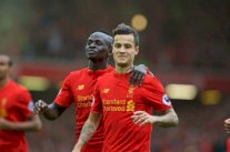 رونالدينيو يؤكد اهتمام برشلونة بمواطنه كوتينيو