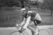 وفاة الدراج السويسري فردي كوبلر عن 97 عاما