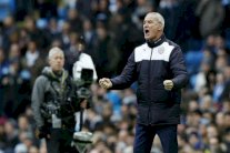 رانييري يود قيادة ليستر سيتي نحو لقب الدوري الإنكليزي