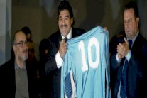 مارادونا: يوفنتوس هو المشكلة الوحيدة أمام نابولي لإحراز الكالتشيو