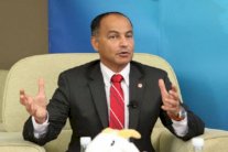 قارة آسيا تحتكر تنظيم بطولات العالم للسباحة لسنوات