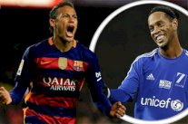 رونالدينيو يساند رحيل نيمار عن برشلونة نحو مانشستر سيتي