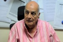 وفاة المعلق الرياضي محمود بكر نجم الأولمبي السابق 