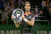 كليزان يتوج بلقب دورة روتردام