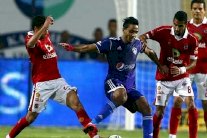 طلائع الجيش يوقف انتصارات الأهلي في الدوري المصري