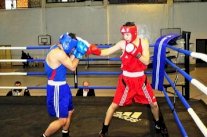 فتيان سوريون يقبلون على رياضة الملاكمة في مدينة حلب