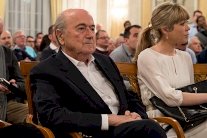 بداية الاستماع إلى بلاتر أمام لجنة الاستئناف