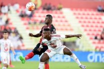 الأهلي يستعيد فارق النقطتين مع العين في الدوري الإماراتي