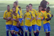 استئناف المنافسة بين الصفاء المتصدر والعهد الطامح للحفاظ على اللقب