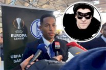 لص أوكراني يسرق حقيبة مدافع شالكه خلال إجرائه مقابلة تلفزيونية