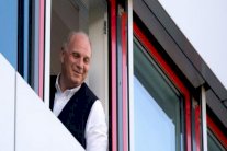 رئيس بايرن ميونيخ السابق هونيس يخرج من السجن