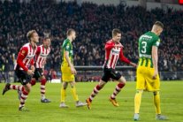 المطاردة مستمرة بين إيندهوفن وأياكس في بطولة هولندا