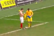 لاعب إيرلندي يتحول لحارس مرمى ويتصدى لركلة جزاء