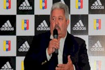 فضائح الفيفا: ترحيل الفنزويلي اسكيفيل إلى الولايات المتحدة