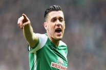 زلاتكو يونوزوفيتش يعترف بتعمد تلقي البطاقة الصفراء 