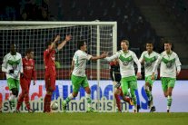 شورله يقود فولفسبورغ إلى فوز كبير على هانوفر