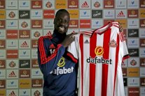 العاجي إيبوي ينضم إلى سندرلاند حتى نهاية الموسم