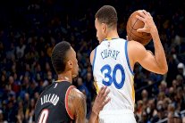 غولدن ستايت وسان أنتونيو لا يهزمان على أرضهما