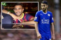 محرز يغازل برشلونة بقميص 