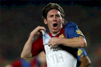 مرور 9 أعوام على تسجيل ميسي لأول 