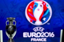 اليويفا يعمل على 