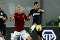 إنتر يجمد سلسلة انتصارات روما وتعادل سلبي بين إمبولي وباليرمو