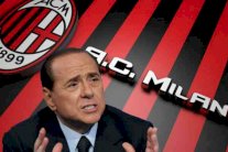 برلسكوني يبحث عن مستثمرين لشراء بعض 