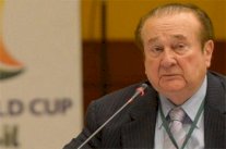 فضائح فيفا: ترحيل تاكاس إلى الولايات المتحدة