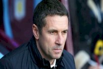 أستون فيلا يستغني عن خدمات مدربه ريمي غارد