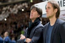 مدرب ألمانيا لوف يقلل من أهمية الفوز الكاسح على إيطاليا