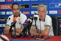 فان مارفيك مدرب السعودية: 