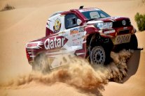 العطية يحرز لقب رالي أبوظبي الصحراوي للمرة الثانية