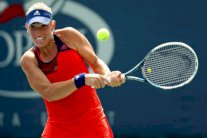 بابوش إلى ربع نهائي دورة كاتوفيتسه